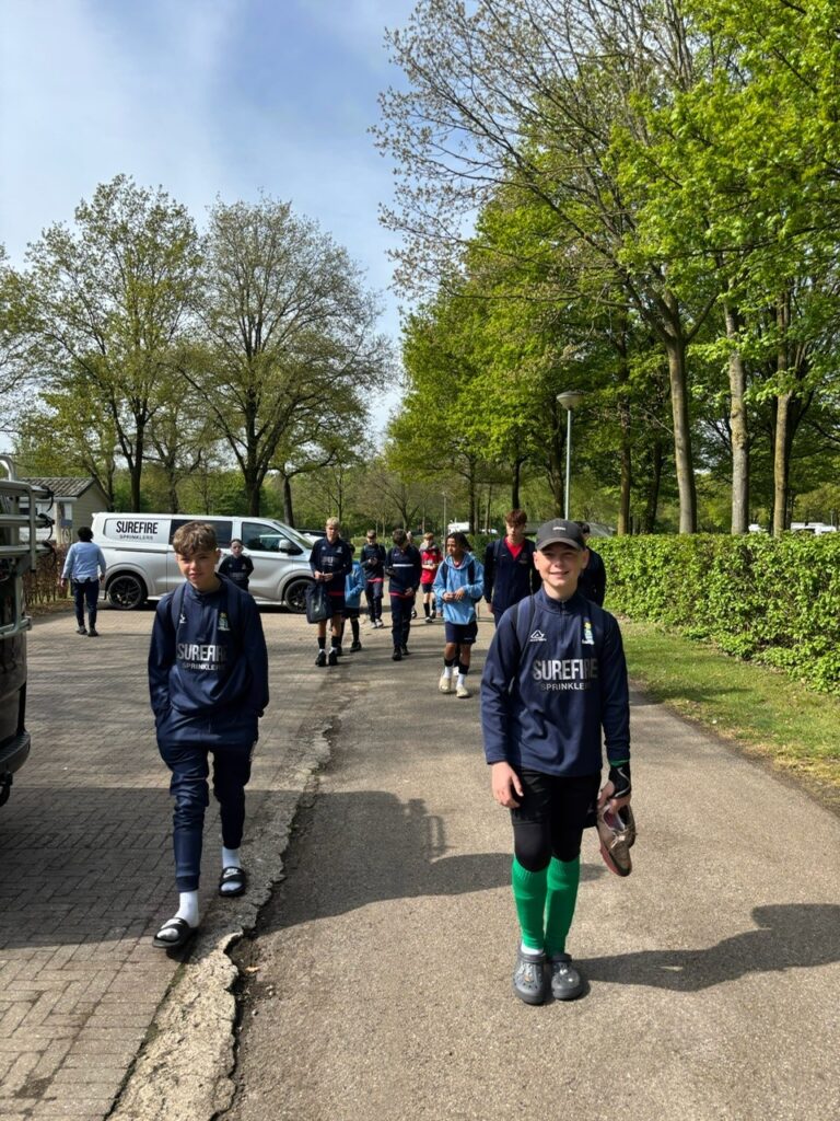 st neots preparing to leave camp for the day